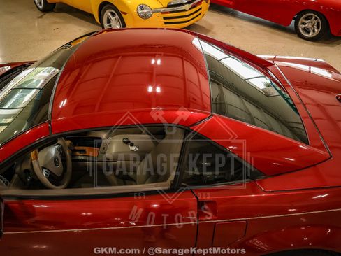 Used 2005 Cadillac XLR RWD image 17
