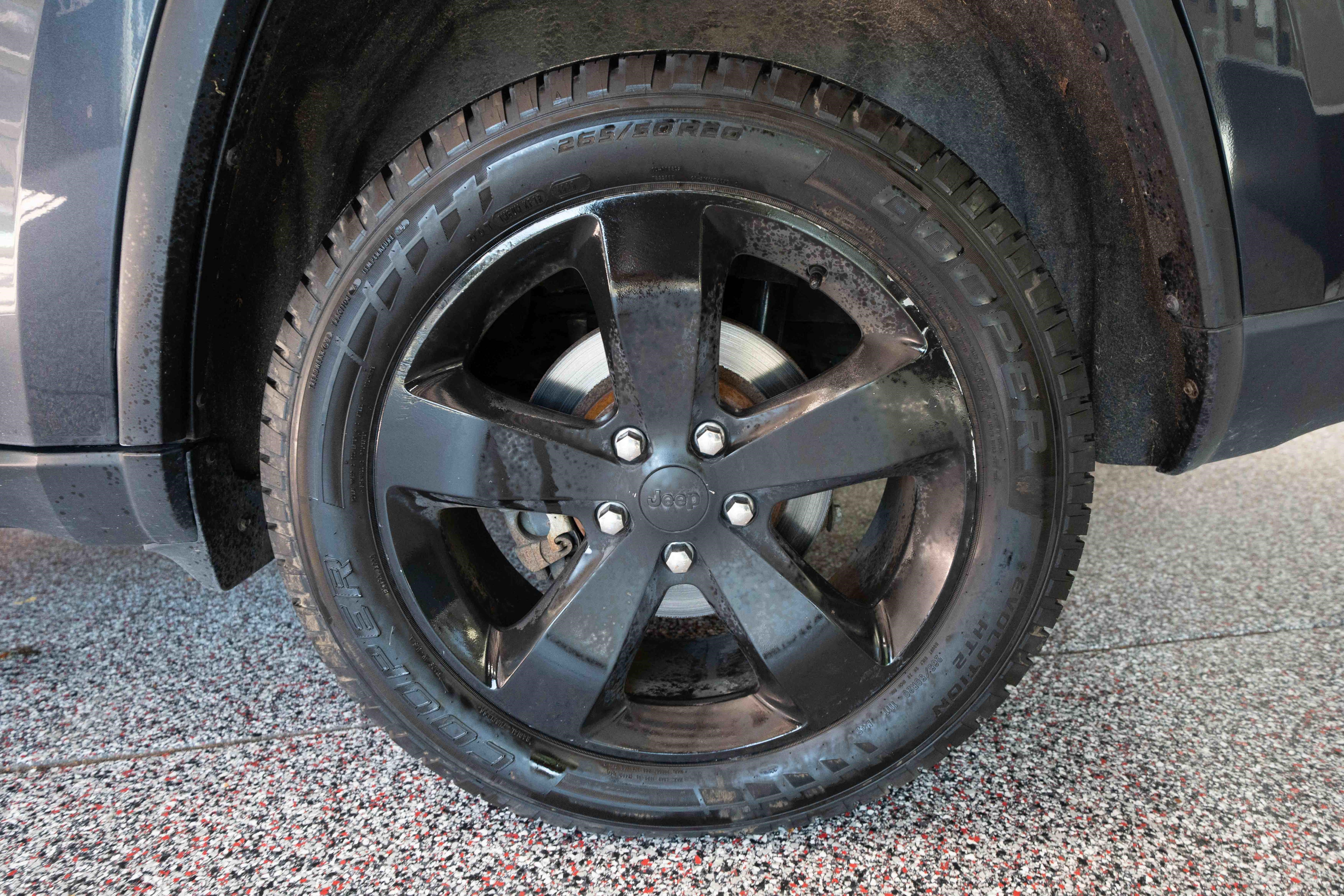 Used 2015 Jeep Grand Cherokee Limited AWD/4WD image 29