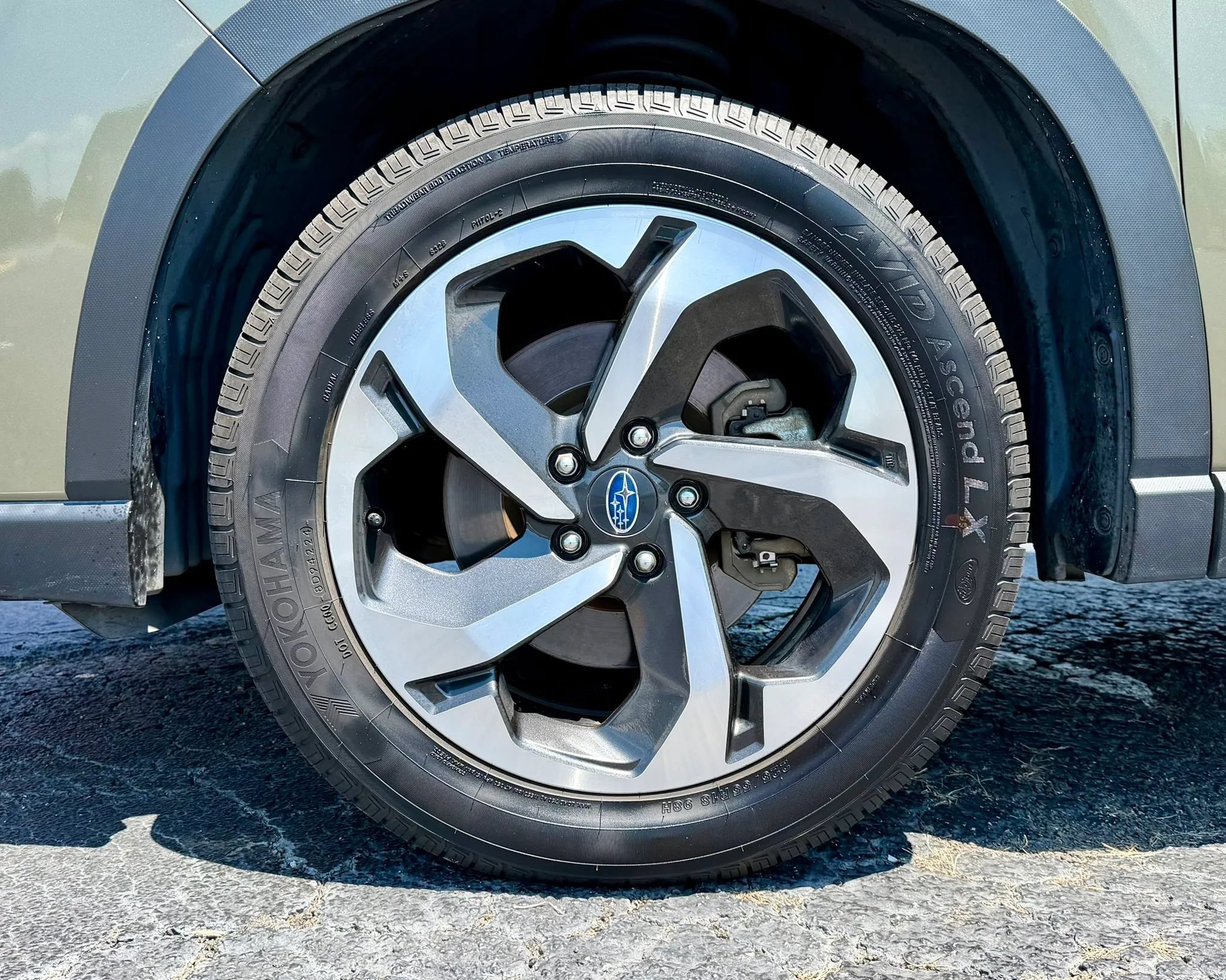 Used 2023 Subaru Forester Touring AWD/4WD image 35