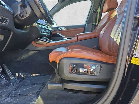 Used 2023 BMW X7 xDrive40i w/ Executive Package AWD/4WD image 27