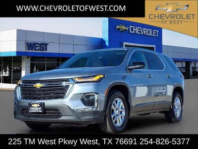 Used 2023 Chevrolet Traverse LS