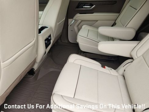 New 2026 GMC Yukon Denali w/ Sun & Power Step Package AWD/4WD image 21