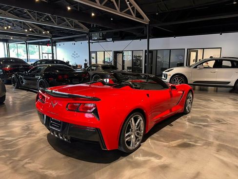 Used 2018 Chevrolet Corvette Stingray Convertible w/ 3LT Preferred Equipment Group RWD image 8