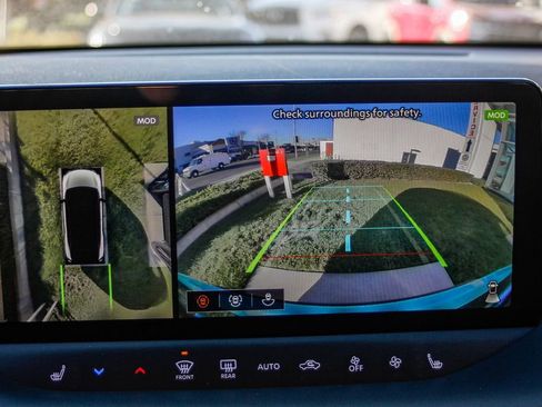 New 2026 Nissan Leaf SV+ w/ Protection Package image 23