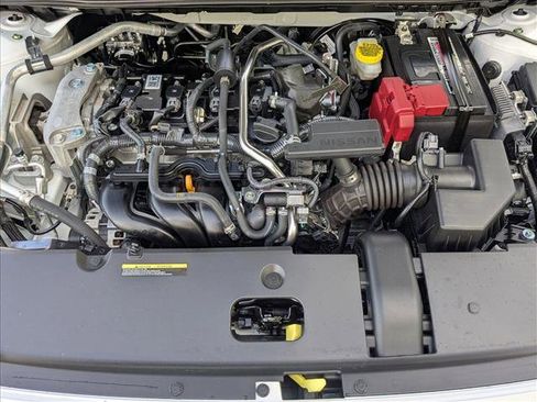 Certified 2025 Nissan Sentra SR FWD image 21