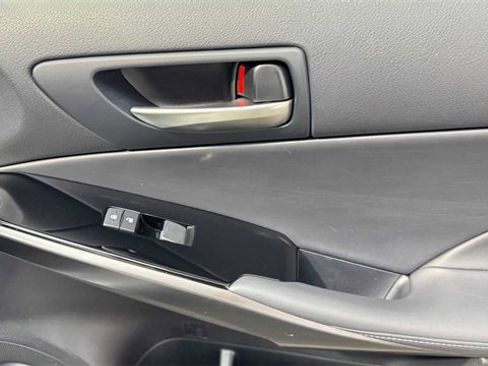 Used 2022 Lexus IS 300 300 image 12