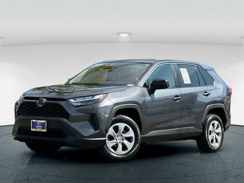 Used 2023 Toyota RAV4 LE AWD/4WD image 2