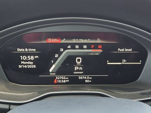 Used 2024 Audi Q5 2.0T Premium Plus AWD/4WD image 11