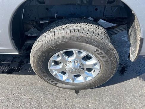 Used 2024 RAM 3500 Laramie image 16