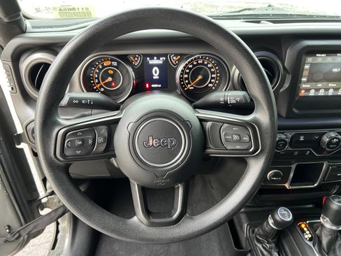 Used 2023 Jeep Wrangler Sport image 18