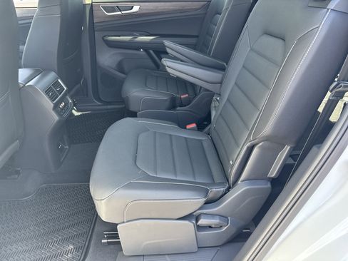 New 2026 Volkswagen Atlas SEL image 14