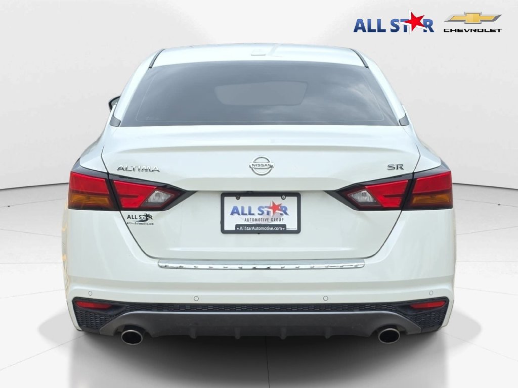 Used 2022 Nissan Altima 2.5 SR FWD image 4