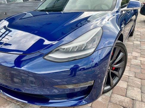 Used 2020 Tesla Model 3 Performance image 31