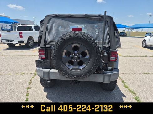 Used 2016 Jeep Wrangler Sport AWD/4WD image 10