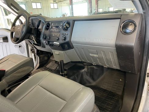 Used 2015 Ford F250 XL w/ XL Value Package AWD/4WD image 14