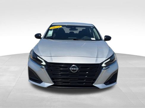 Used 2024 Nissan Altima 2.5 SV FWD image 26