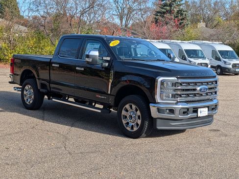 New 2026 Ford F350 Lariat w/ Chrome Package image 4