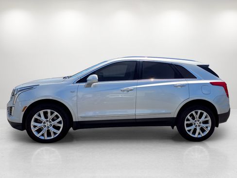 Used 2019 Cadillac XT5 Luxury w/ LPO, Radiant Package FWD image 8