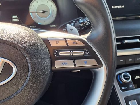 Used 2024 Hyundai Palisade Calligraphy image 19