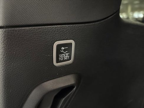 Used 2022 Jeep Wagoneer Series II image 15