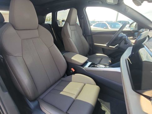 Certified 2025 Audi Q5 Premium Plus w/ Premium Plus AWD/4WD image 21
