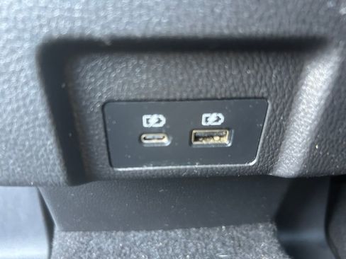 Used 2024 Mitsubishi Eclipse Cross SE AWD/4WD image 18