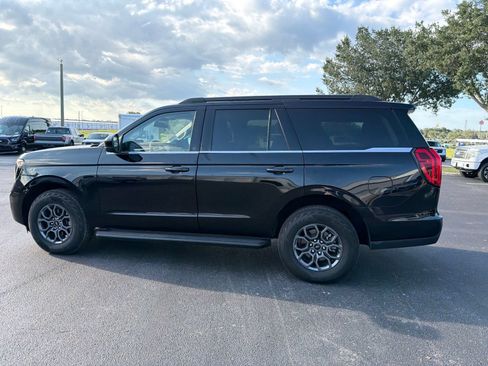Used 2025 Ford Expedition Active AWD/4WD image 15