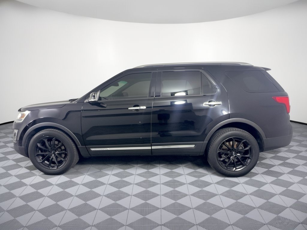 Used 2016 Ford Explorer Limited AWD/4WD image 2