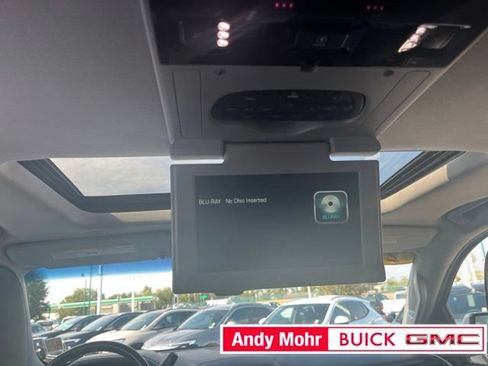 Used 2018 GMC Yukon XL Denali w/ Open Road Package AWD/4WD image 36