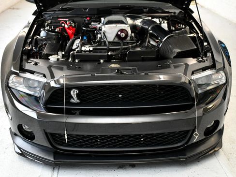 Used 2012 Ford Mustang Shelby GT500 w/ Electronics Pkg image 25