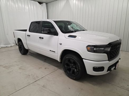 Used 2026 RAM 1500 Big Horn AWD/4WD image 7