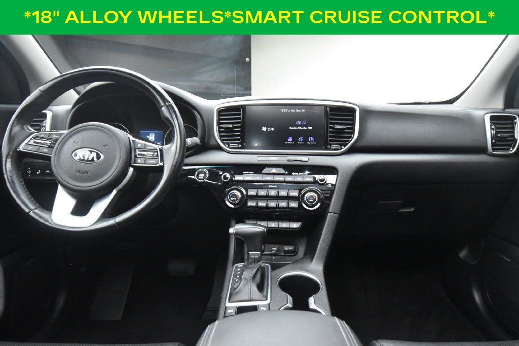 Used 2022 Kia Sportage EX w/ EX Technology Package AWD/4WD image 3