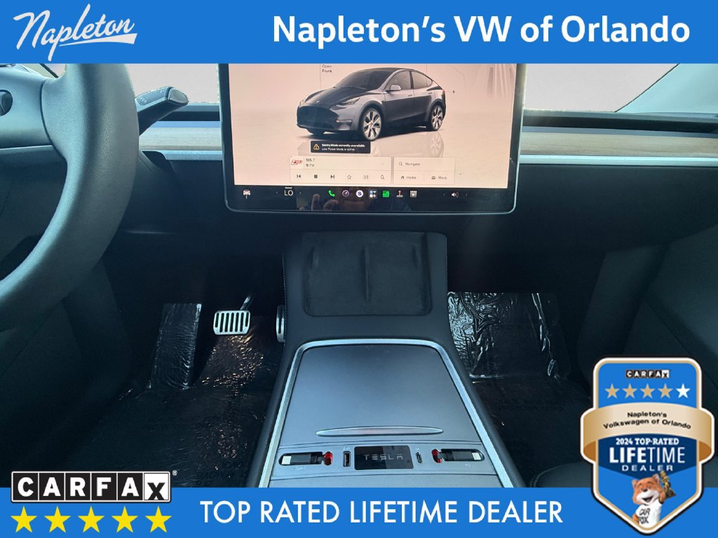 Used 2023 Tesla Model Y AWD image 11
