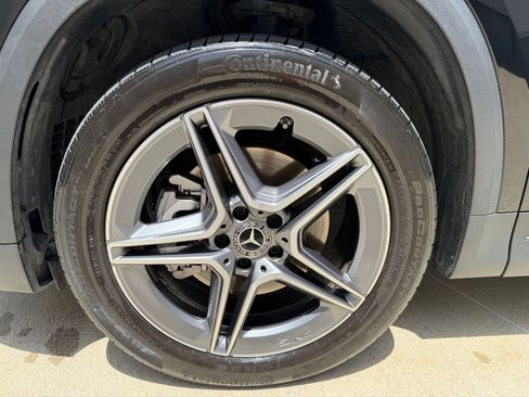 Used 2023 Mercedes-Benz GLA 250 4MATIC image 9