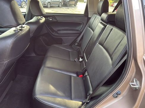 Used 2015 Subaru Forester 2.5i Limited AWD/4WD image 13