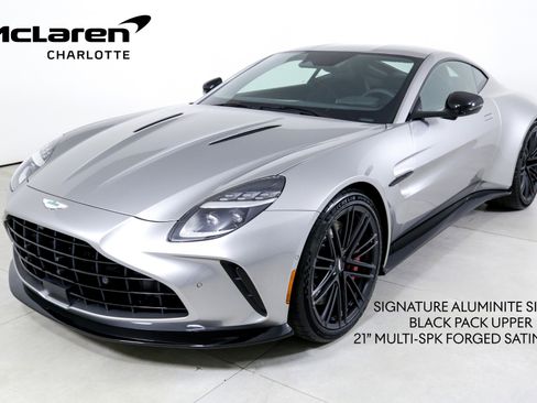 Used 2025 Aston Martin V8 Vantage Coupe image 1