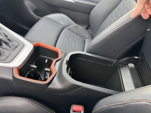 Used 2024 Toyota RAV4 Adventure image 21