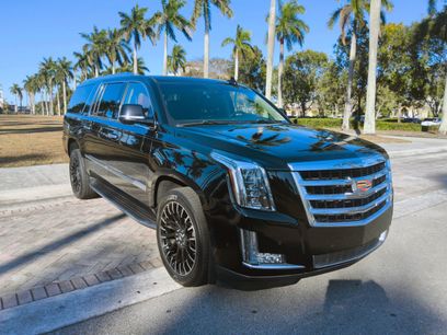Used 2019 Cadillac Escalade ESV Luxury