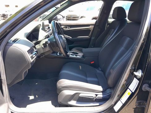 Used 2025 Honda Civic Sport image 13