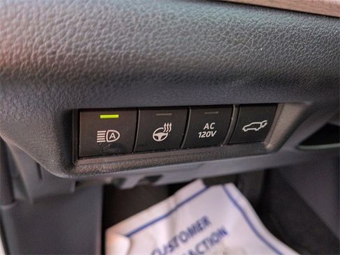 Used 2024 Toyota Grand Highlander Limited image 18