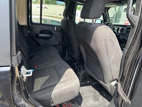 Used 2020 Jeep Wrangler Unlimited Sport S AWD/4WD image 16