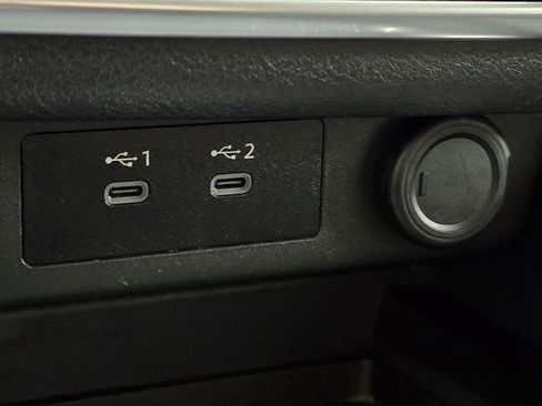 Used 2024 Nissan Rogue SV image 26