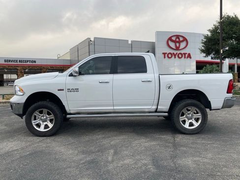 Used 2017 RAM 1500 Lone Star AWD/4WD image 7