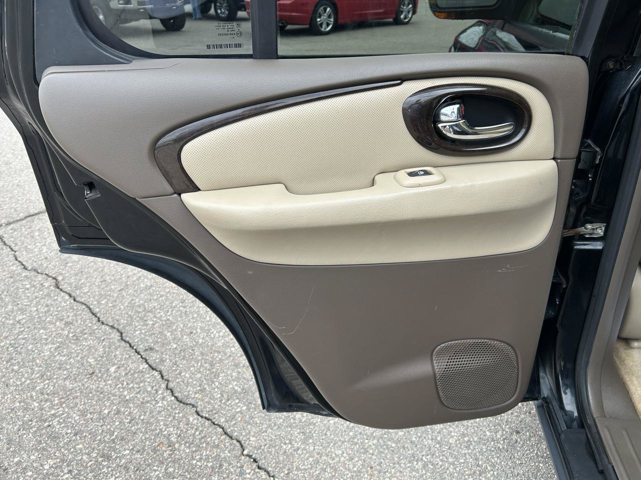Used 2005 Buick Rainier CXL AWD/4WD image 13