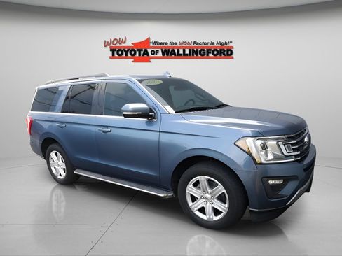 Used 2020 Ford Expedition XLT w/ Equipment Group 202A AWD/4WD image 14