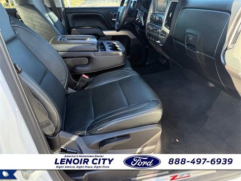 Used 2018 Chevrolet Silverado 1500 LT w/ All Star Edition image 13