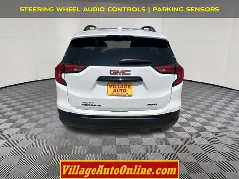 Used 2021 GMC Terrain SLT w/ Elevation Edition AWD/4WD image 3