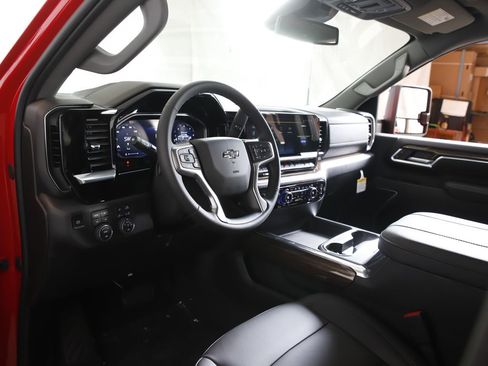 New 2026 Chevrolet Silverado 3500 LT w/ Trail Boss Package AWD/4WD image 9