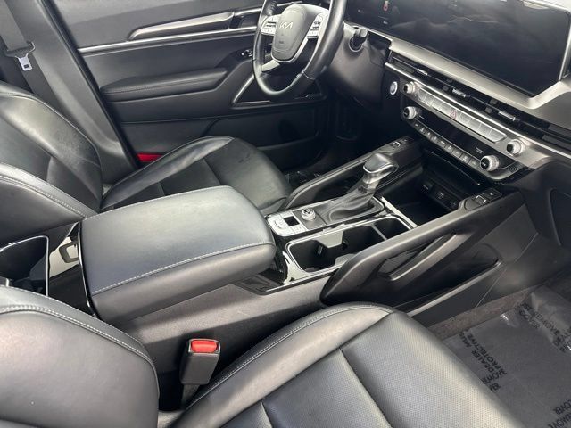 Certified 2025 Kia Telluride S FWD image 23
