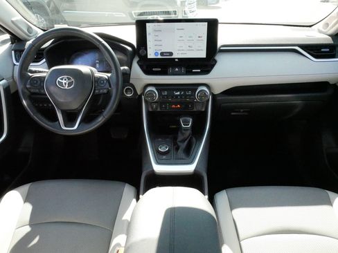 Used 2024 Toyota RAV4 Limited w/ Advanced Technology Package image 10